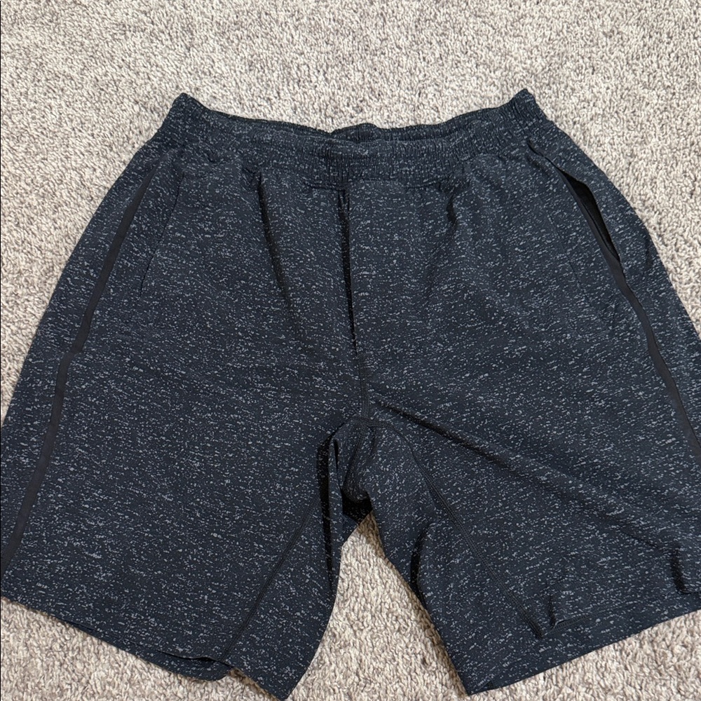 lululemon pace breaker Men's Black Athletic Shorts